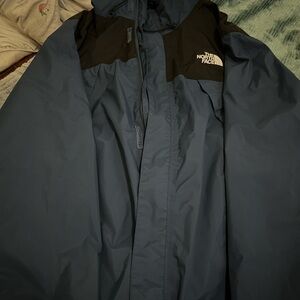 The North Face Men's Navy and Black Performance Jacket